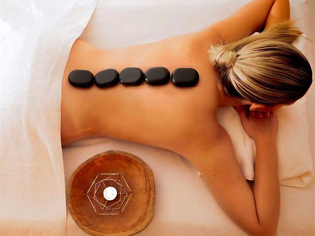 Wellness & Indulgence